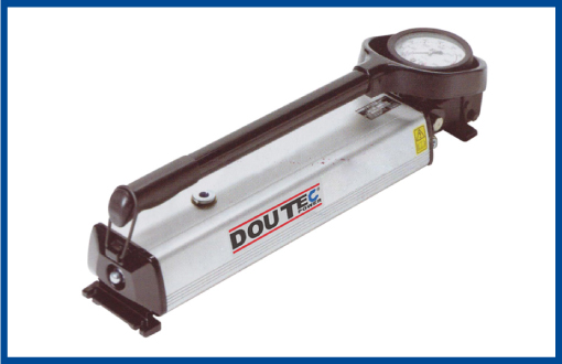 超高壓手動(dòng)液壓泵