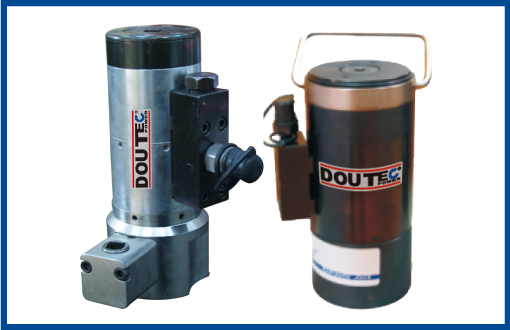 多級自動復(fù)位液壓拉伸器